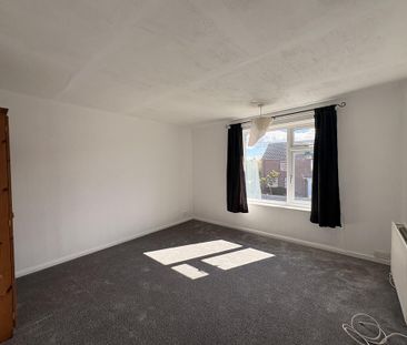 3 bedroom property to rent - Photo 4