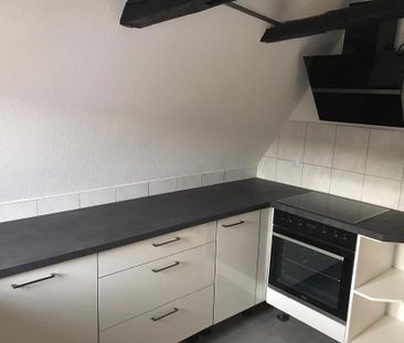 2 Zimmer Wohnung Dachgeschoss Sachsenheim -Ochsenbach 74343 . - Photo 1