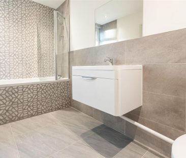 5 bedroom house to rent - Photo 3