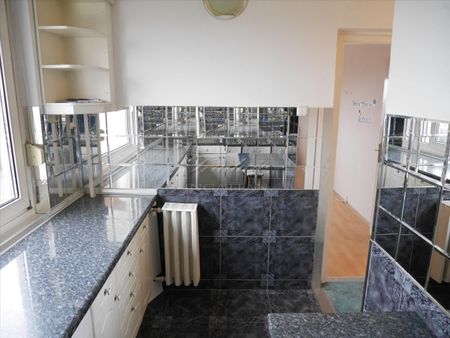 Kiadó átlagos állapotú panel lakás - Győr - Fotó 3
