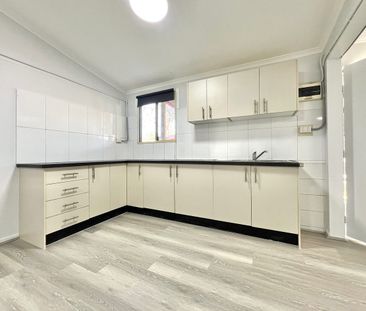 2-BEDROOM STUDIO FOR RENT IN BUSBY - Photo 3