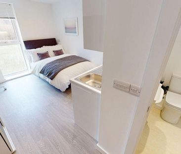 Studio to rent - Photo 3