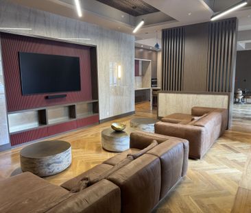 For Lease - 180 Kanata Avenue Unit# 1M, Kanata, Ontario - Photo 2