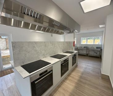 1 bedroom property to rent - Photo 2