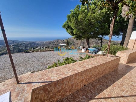 3 BEDROOM SEMI-DETACHED COUNTRY HOUSE WITH TERRACE, GARDEN AND PANORAMIC SEA VIEWS - TORROX, LONG TERM RENTAL - Foto 4