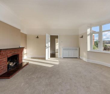 5 bedroom detached house to rent - Photo 4