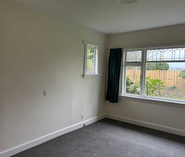 3 Bedroom Home available now - Photo 2