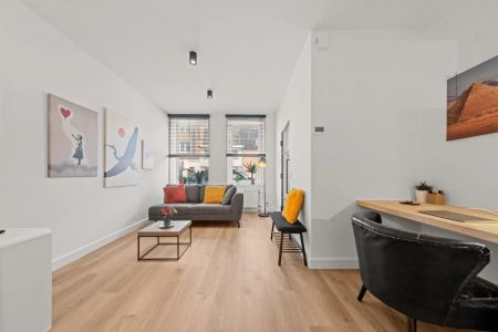 Mooi gerenoveerde woning met terrastuin *** PAS VRIJ VANAF 1 JANUARI, NIET VROEGER! - Photo 4