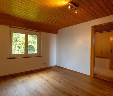 4.5 Zimmerwohnung mit Cheminée und Alpensicht - Photo 3