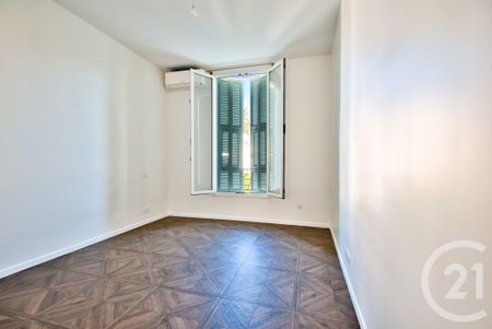 Location Appartement 4 pièces 89m² NICE 06100 - Photo 5