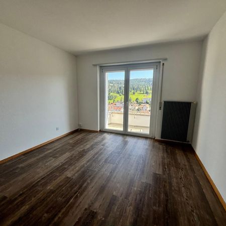 Tramelan, Nice renovated apartment of 4.5 pcs on the 2nd floor with balcony - Photo 4