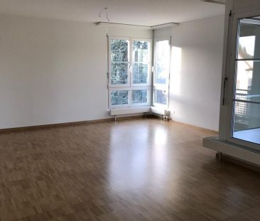 Tolle Wohnung mit Balkon zu vermieten ... - Photo 1