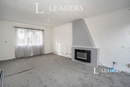 3 bedroom terraced house to rent - Photo 2