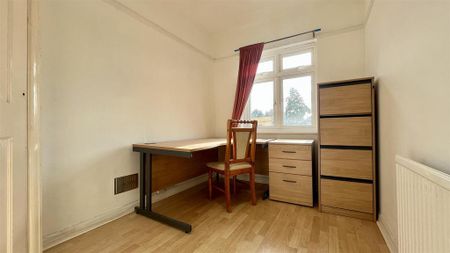 4 bedroom house to rent - Photo 3