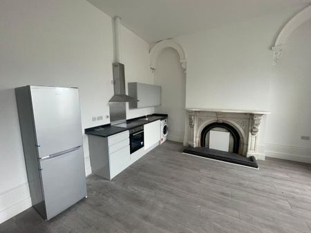 1 bedroom apartment to rent - Photo 2