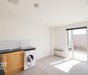 1 bedroom apartment to rent - Photo 3