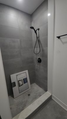 For Lease - 983 Dovercourt Road Unit# Lower, Toronto, Ontario - Photo 1