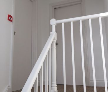 Room in a Shared House, Burrage Place, SE18 - Photo 4