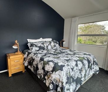 Coastal Beach Haven - Photo 4