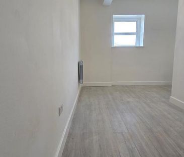 3 bedroom maisonette to rent - Photo 6