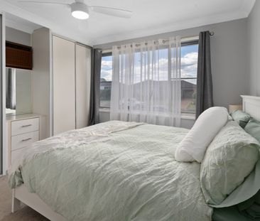 7 Lee-Ann Crescent, Cessnock NSW 2325 - House For Rent | Domain - Photo 3