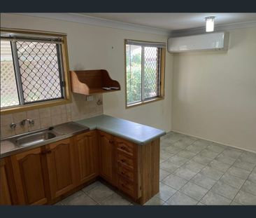 3 Frisch Street, Norman Gardens, Qld 4701 - Photo 2