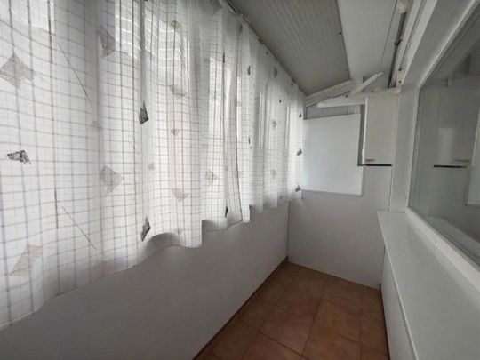 Apartament cu 3 camere 70 mp decomandat | Centrala Proprie | Zona Girocului - Fotografie 1