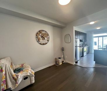 For Lease - 55 Kindred Row, Stittsville - Munster - Richmond, Ontario - Photo 1