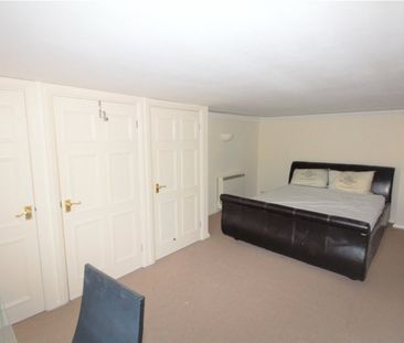 Lansdown Court, Malvern Road, Cheltenham, Gloucestershire, GL50 - Photo 2