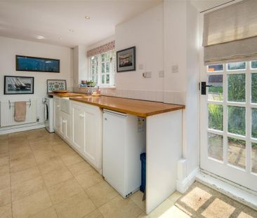 3 bedroom cottage to rent - Photo 1