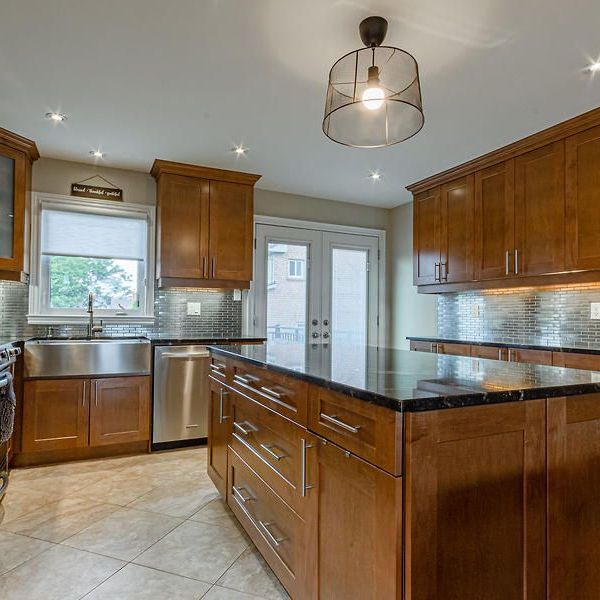 For Lease - 5768 Whitehorn Avenue Unit# Upper, Mississauga, Ontario - Photo 1