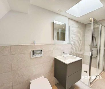 Buckingham Place, Bellfield Road, High Wycombe, Buckinghamshire, HP13 - Photo 3