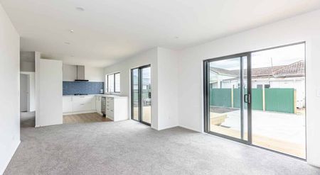 Modern comfort in Tawhero - Photo 4