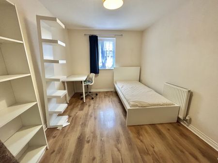 Templars Court, Nottingham - Photo 2