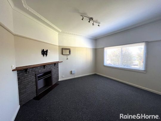Neat and Tidy 3 Bedroom House - Photo 1