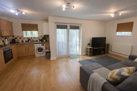 2 bedroom flat to rent - Photo 3