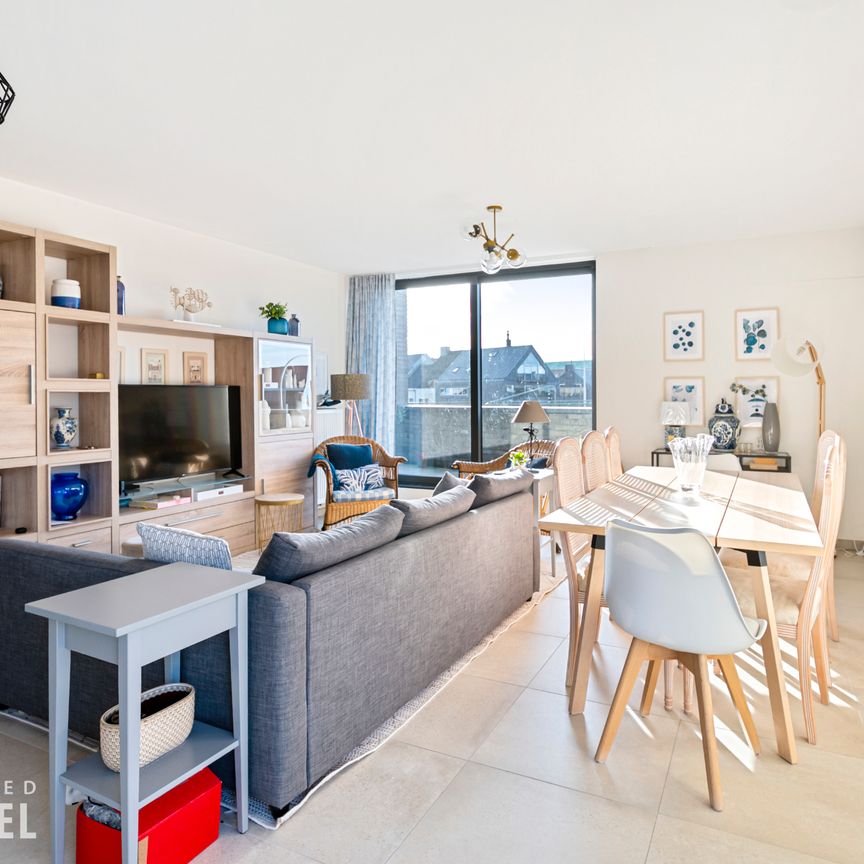 Recent appartement met 2 slaapkamers en autostaanplaats. - Photo 1