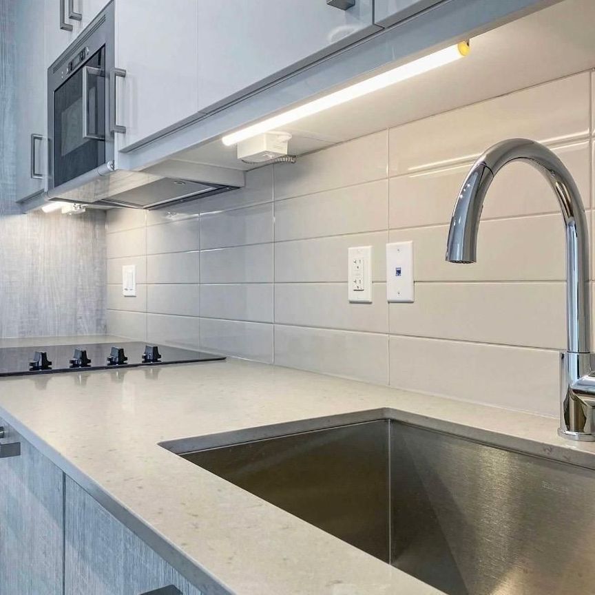 For Lease - 77 Mutual Street Unit# 3507, Toronto, Ontario - Photo 1
