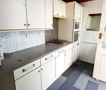 4 bedroom house of multiple occupation to rent - Photo 6