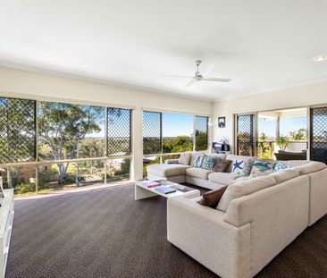 Luxury Fully Furnished Retreat with Pool & Panoramic Views | Mid Ma... - Photo 1