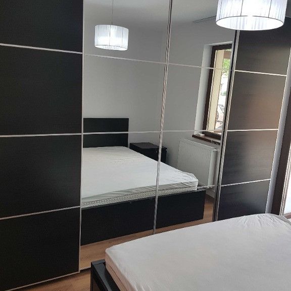 Inchiriere apartament cu o camera decomandat - Fotografie 1