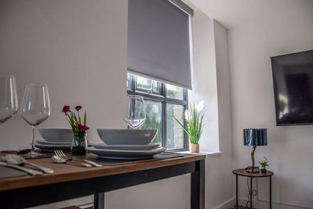 2 bedroom apartment to rent - Photo 5