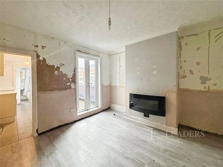 2 bedroom house to rent South Road, Bromsgrove, Worcestershire, B60 - Photo 2