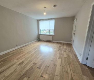 4a Innishargie Gardens, Bangor, BT19 1SN - Photo 2