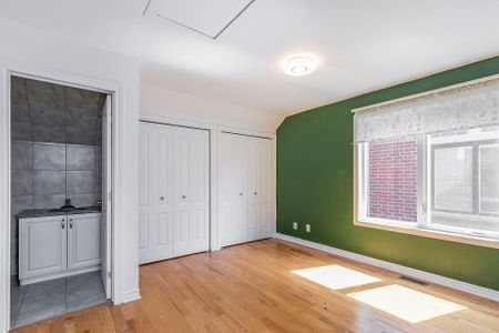 Maison à étages - 1870 Rue du Bois-des-Caryers - Photo 2
