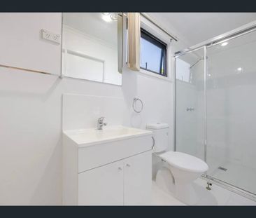 Stylish Two Bedroom Granny Flat in Peaceful Setting - Photo 5