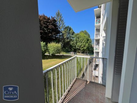 Location Appartement 4 pièces 72m² JACOB BELLECOMBETTE 73000 - Photo 4