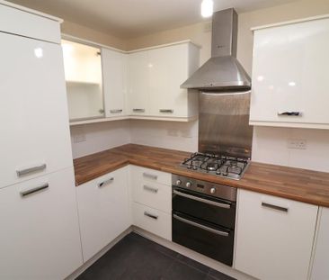 2 bedroom apartment to rent - Photo 6