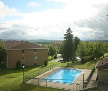 Logement 3 ½ spacieux à proximité du Mont-Bellevue et de l’Universi... - Photo 3