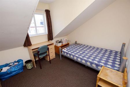 6 bedroom house to rent - Photo 4
